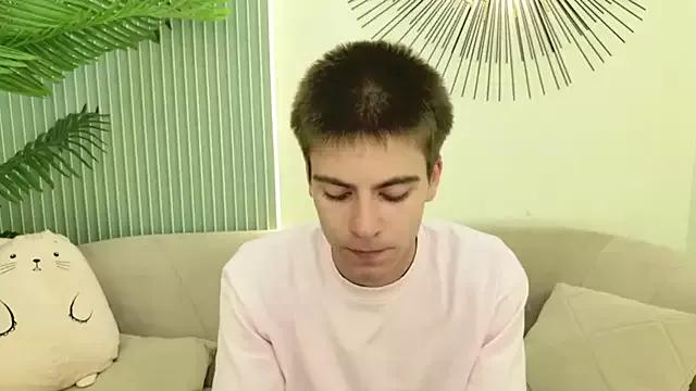 Leonard_Cross from StripChat is Freechat