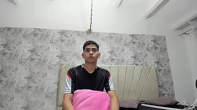 liam_010101 from StripChat is Freechat