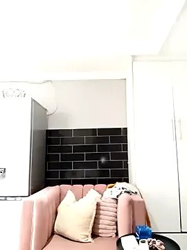 Freechat LICKME22TIMES on StripChat