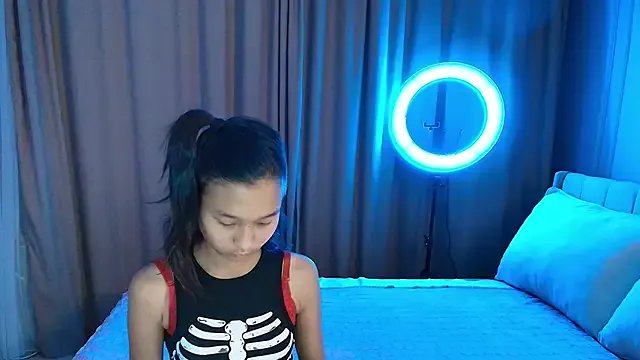 Freechat lihnpham on StripChat