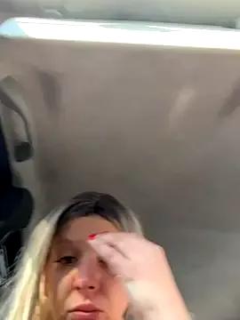 LikaCat from StripChat is Freechat