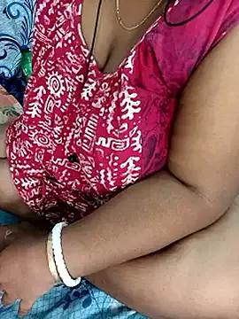 Lily_Rosy from StripChat