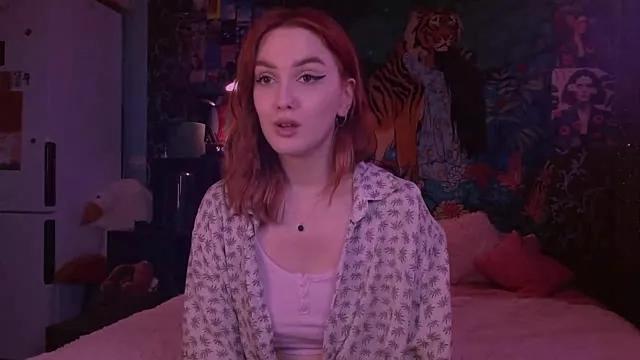 LilyFarey on StripChat 