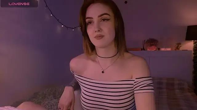 LilyFarey on StripChat 