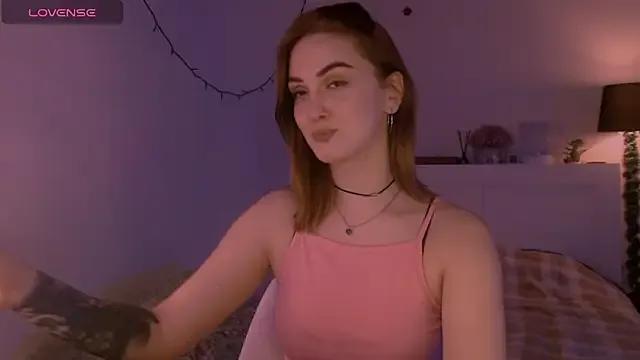 LilyFarey on StripChat 
