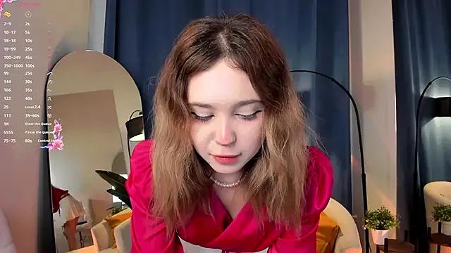 Lina_Glow from StripChat is Freechat
