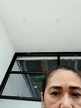 linda_luna29 from StripChat is Freechat