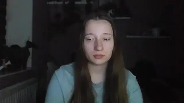 LindaPretty from StripChat is Freechat