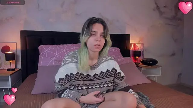 Freechat LiraBelle on StripChat