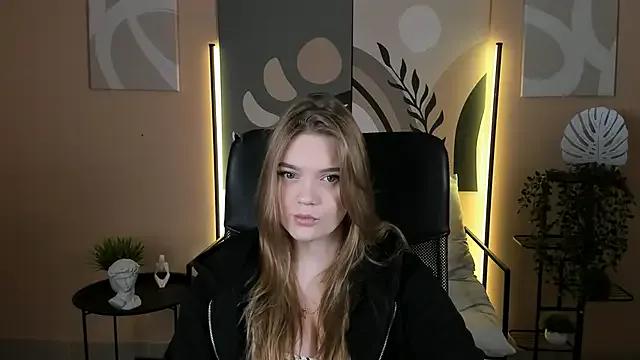 LisaMitchell from StripChat is Freechat