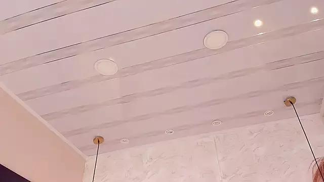 LisaTaylor_ from StripChat is Freechat