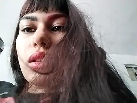 Little-Lucifer from StripChat is Freechat