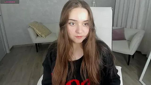 LiyaRavenswood from StripChat is Freechat