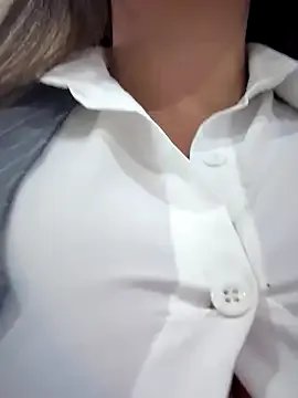 Freechat LIZ-06_ on StripChat