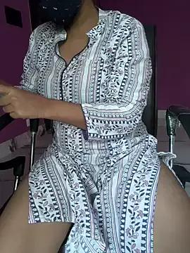 lizahotii from StripChat is Freechat