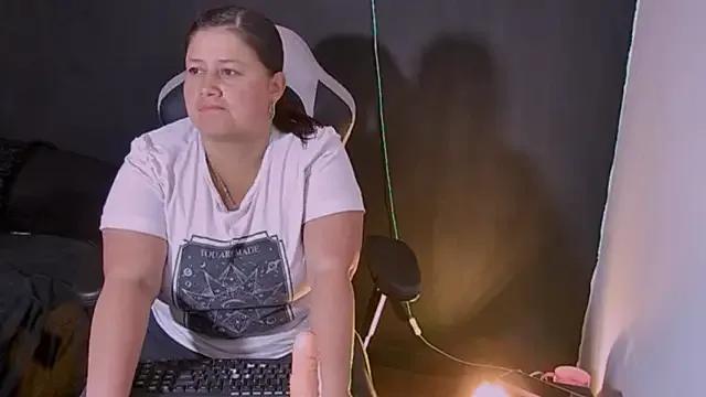 Freechat Lizz_Milf on StripChat