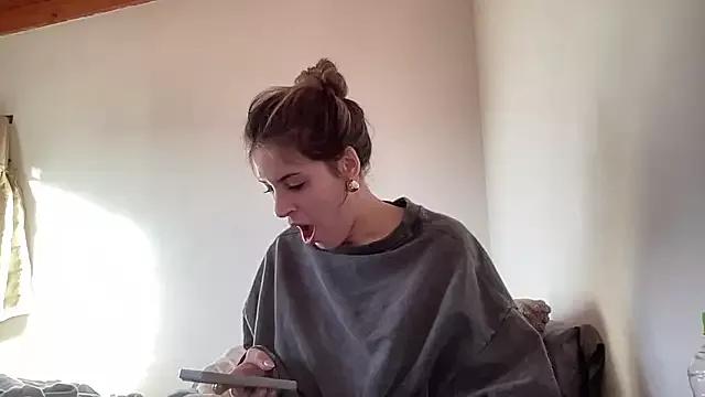 Freechat Lolykush on StripChat