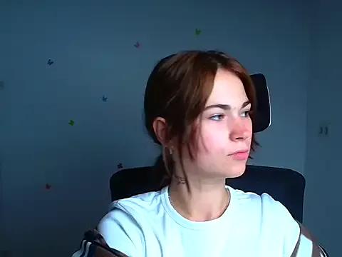 Loon_Amore from StripChat