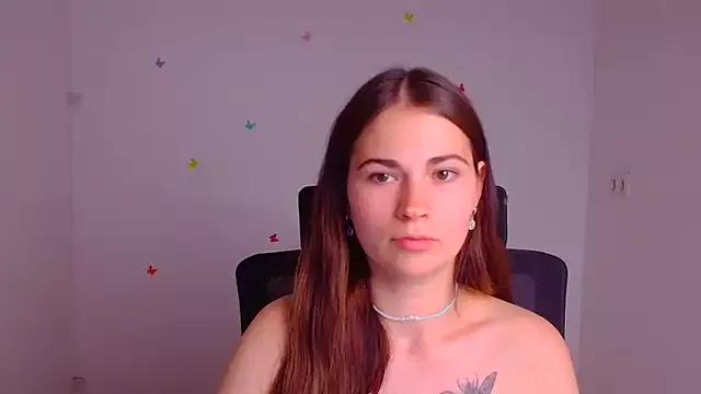 Loon_Amore from StripChat