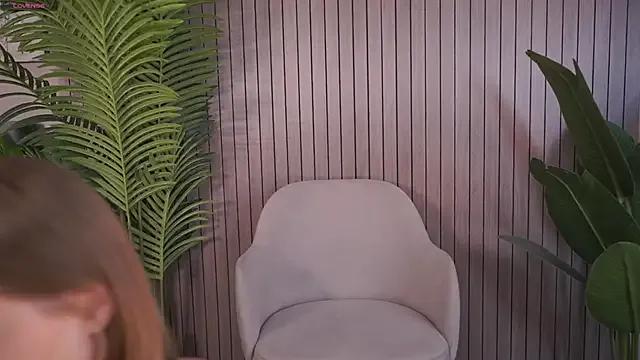 lorapalmerry from StripChat is Freechat