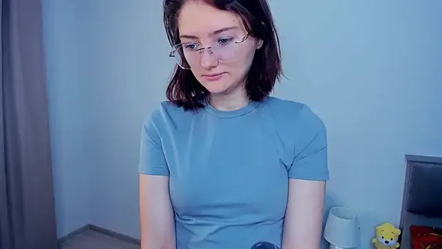 Freechat LorrieDegonia on StripChat