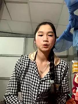 Love-Mpham12 from StripChat is Freechat