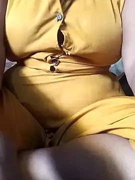 Lovely_sk from StripChat is Freechat