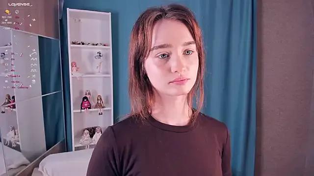 lovelyalivia from StripChat is Freechat