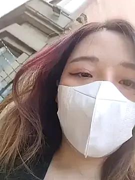 Lovelyanan from StripChat is Freechat