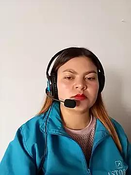 LUCIANA__99 from StripChat is Freechat