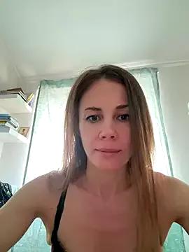 LucieMack from StripChat is Freechat