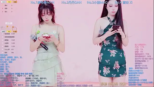 Luckygirls-339 on StripChat