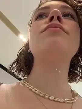 lucy-joy from StripChat is Freechat
