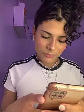 luluzinhax from StripChat is Freechat