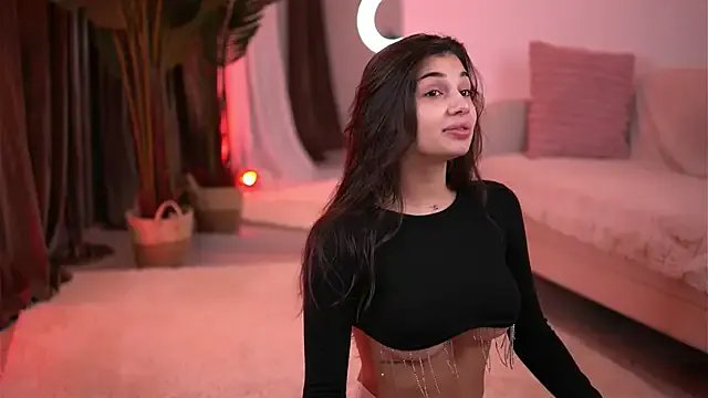 Freechat LuvCaprice on StripChat