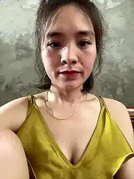 Lyzizi_lovely09 from StripChat is Freechat