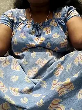 Freechat MaaliiiPonuTamil on StripChat