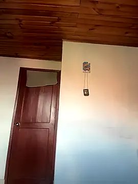 MADAME-ARLETTE on StripChat 