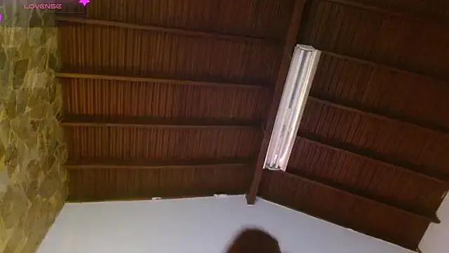 madame_ibby on StripChat 