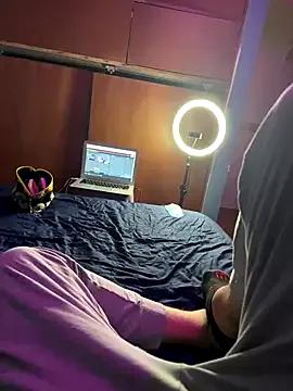 Madarasaske on StripChat 