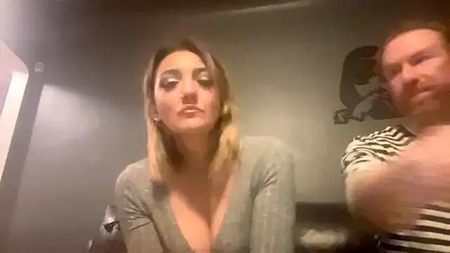 MadisonBlaze720 from StripChat is Freechat