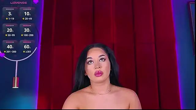 MadyLuxxx from StripChat