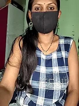 Mahi_queenx from StripChat is Freechat