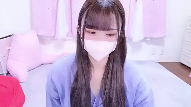 Group MAIKA_pyon on StripChat