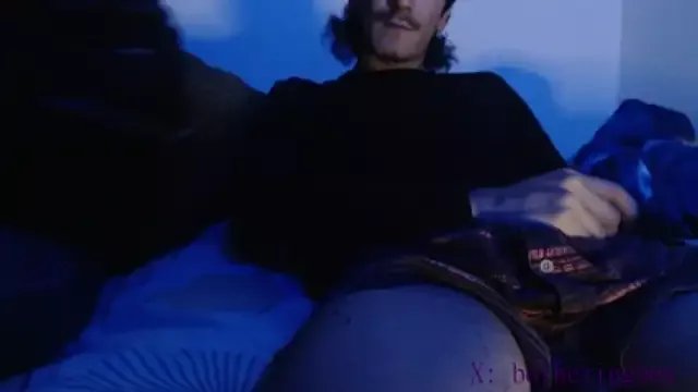 Freechat mal_x on StripChat