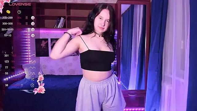 StripChat MandaDestiche is Freechat MandaDestiche — Put my shorts off