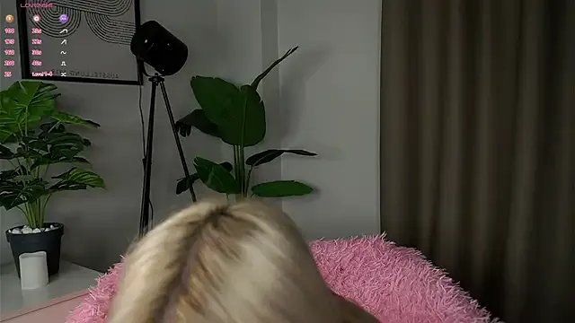 Freechat MarciDarugar on StripChat