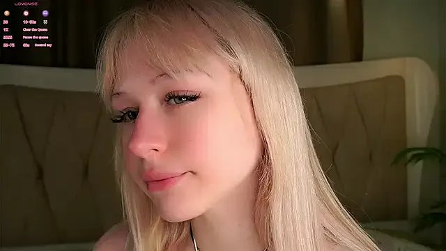 Freechat MarciDarugar on StripChat