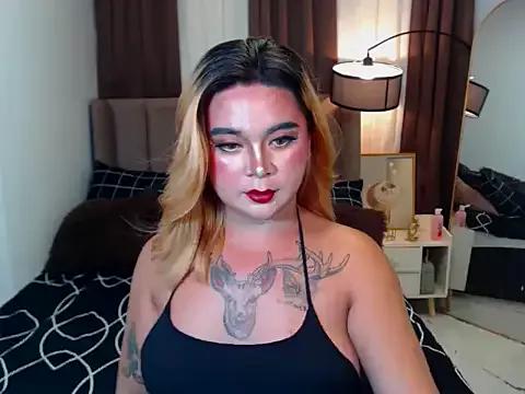MarinaWolf from StripChat is Freechat