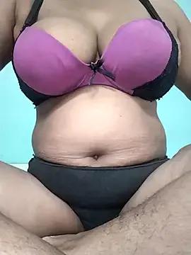 Maya-22 from StripChat